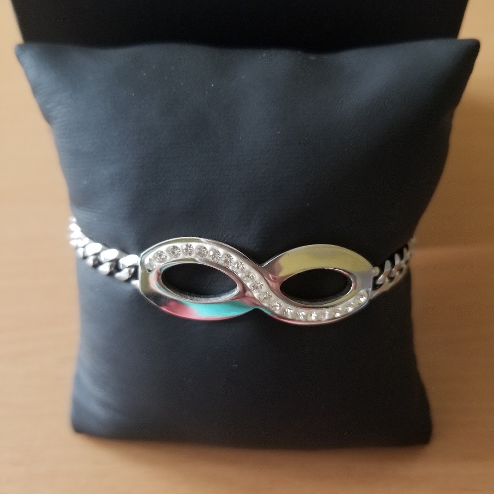 CUTE SILVER INFINITY BRACELET 💝♾